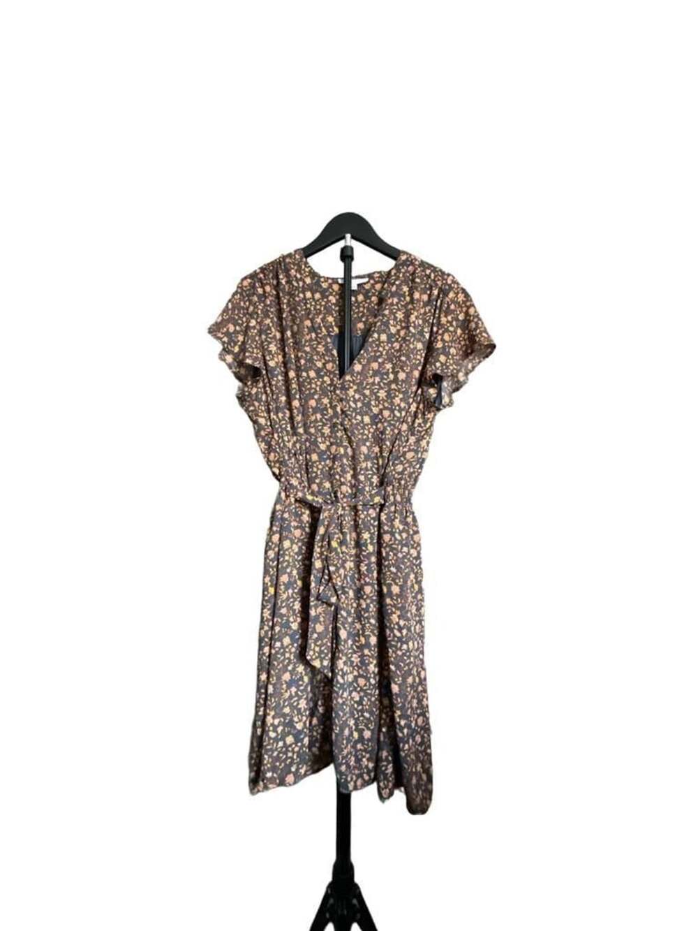 DR2 Floral Dress Size XL Surplice Short Sleeve Midi Belted